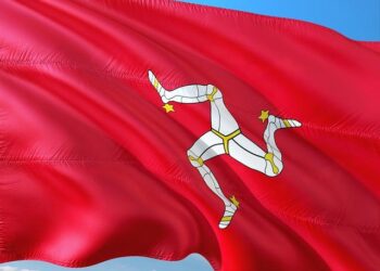 Scammers steal £2.2m as Isle of Man reports rise 50% in a year – BBC.com