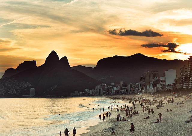 Brazils Rhythmic Carnival: An Unforgettable Experience for Adventurous Souls