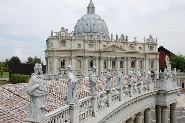 Pope Francis Welcomes Grand Master of the Order of malta