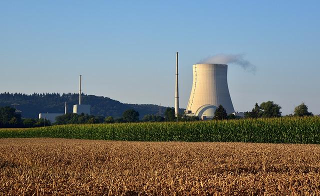 Integrating Nuclear Power with Renewable Energy Initiatives