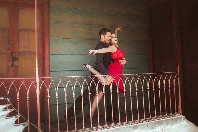 Where to Go: Best Venues for Tango Enthusiasts in Reykjavík