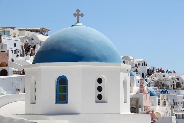 Practical Tips for Travelers: Navigating Greece with ease