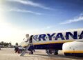 Ryanair passengers stranded in Spain after late-night diversion and air-traffic controllers went home – The Independent