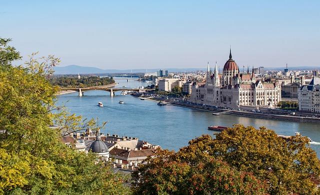 protests Erupt Across hungary: A Public Response to Legislative Actions