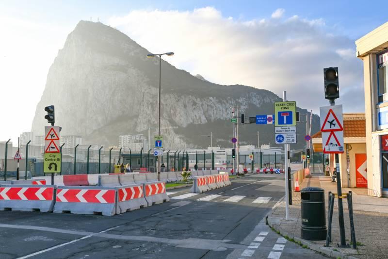 Spain Asks UK to ⁤Sign Gibraltar Deal Before Entry/Exit ⁣System Launches - Schengen.News