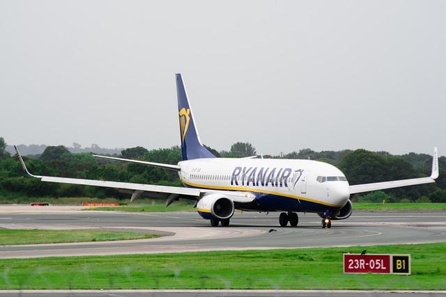 Ryanair Passengers Face Unexpected Stranding in Spain Due to late-Night Diversion