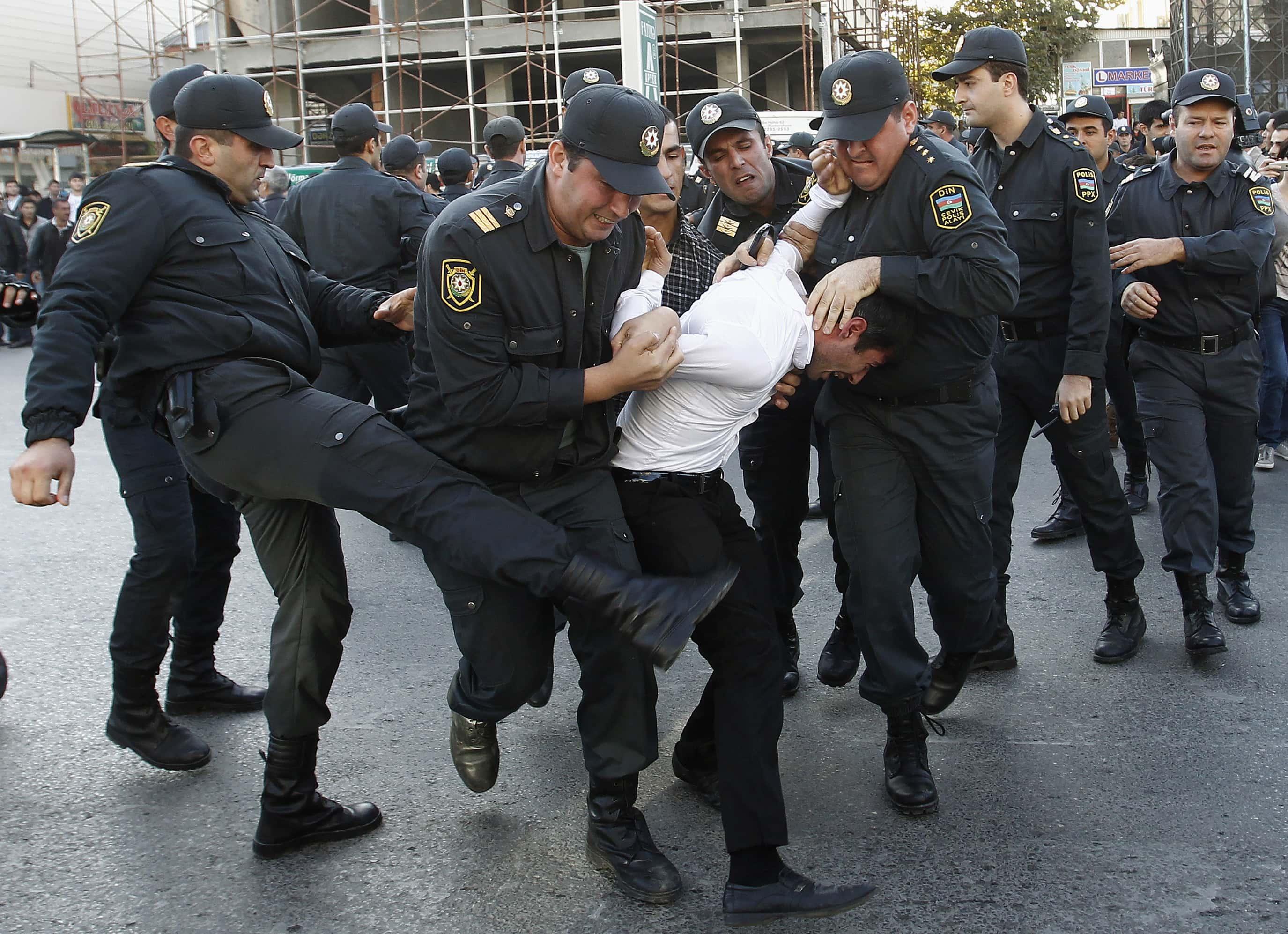 Path to Reform: Recommendations for​ supporting Human‌ Rights in ⁤Azerbaijan
