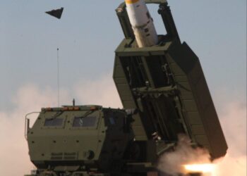Thrilling Display of Skill: Army HIMARS Crews Shine in Estonian Training Exercise