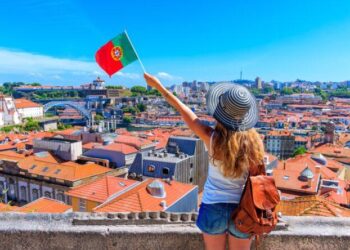 Albania’s Coast: Navigating the Tensions Between Thriving Tourism and Climate Change
