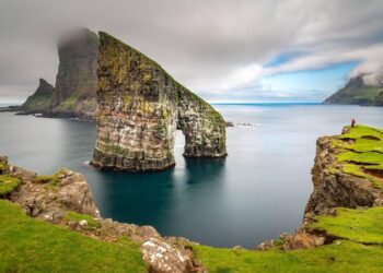 Unveiling the Mysteries of the Faroe Islands’ Undersea Tunnels