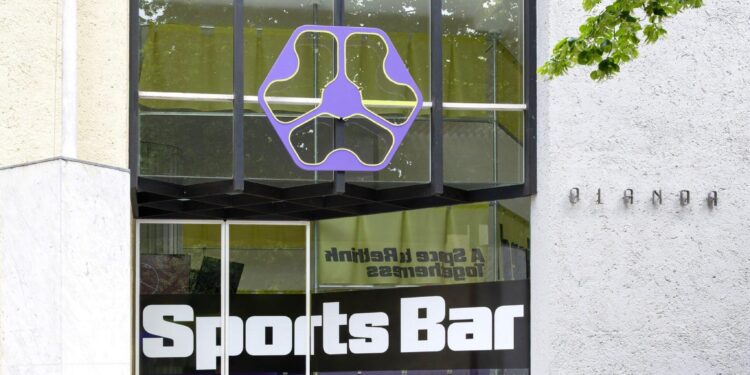 Get Ready for Excitement: The Netherlands Launches an Innovative Sports Bar at the Venice Architecture Biennale!