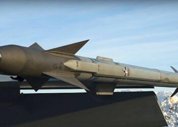 Norway Boosts Defense Power with Cutting-Edge AIM-9X Block II Tactical Missiles!
