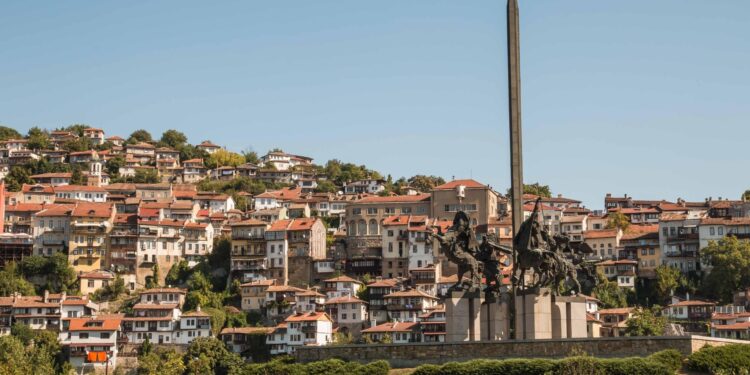 Confronting the Crisis: The Alarming Surge of Poverty in Bulgaria