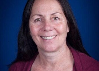 Laura Meyerson Sets Off on a Thrilling Arctic Expedition with Prestigious Fulbright-National Science Foundation Fellowship in Iceland!