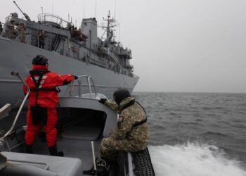 Rising Baltic Tensions: Estonia Confronts Russian Tanker Head-On!