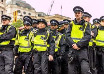 Breaking News: Second Arrest Made in Fires Linked to PM Starmer – Here’s What You Need to Know!