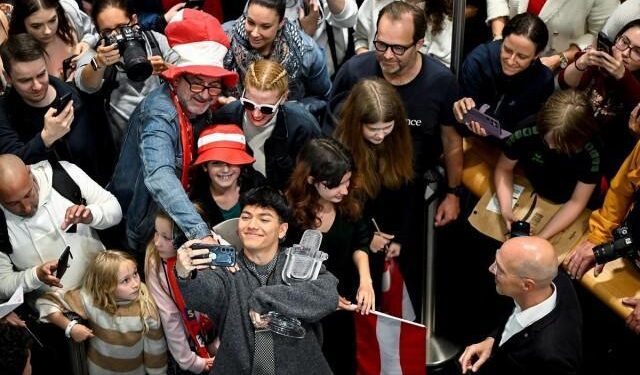 JJ’s Epic Comeback: Fil-Austrian Eurovision Champion Receives a Hero’s Welcome in Vienna!