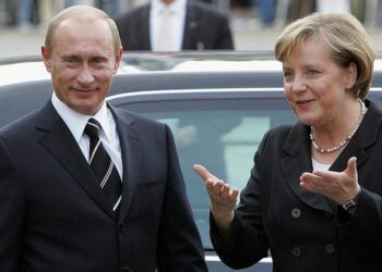 Pro-Putin European Leader Exposes the West’s Secret Influence on Global Instability!