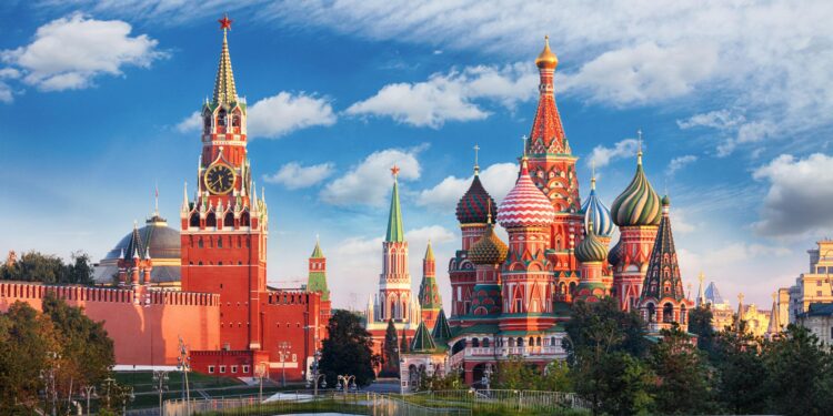 Russia’s Bold Move: Seizing an Oil Tanker Carrying Estonian Shale to Rotterdam