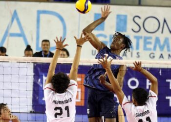San Marino Clinches Exciting Victory Over Canyon in CIF Volleyball Opener