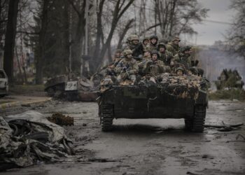Intense New Air Assault Strikes Kyiv Amid Ongoing Ukraine Conflict