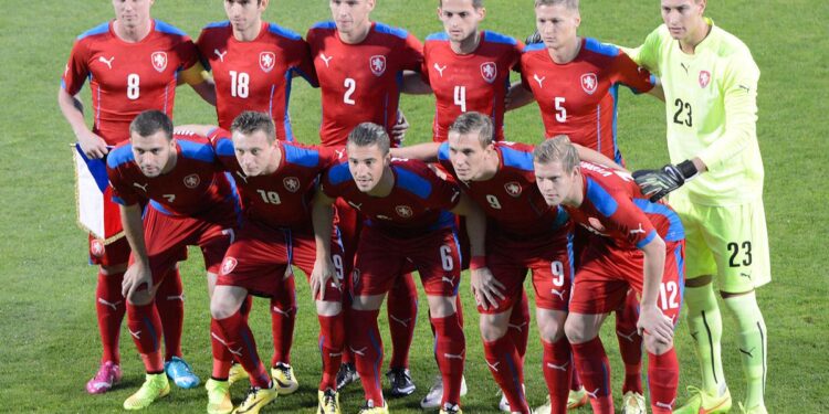 Czech Republic Edge Faroe Islands 2-1 in Thrilling UEFA Qualifiers Clash