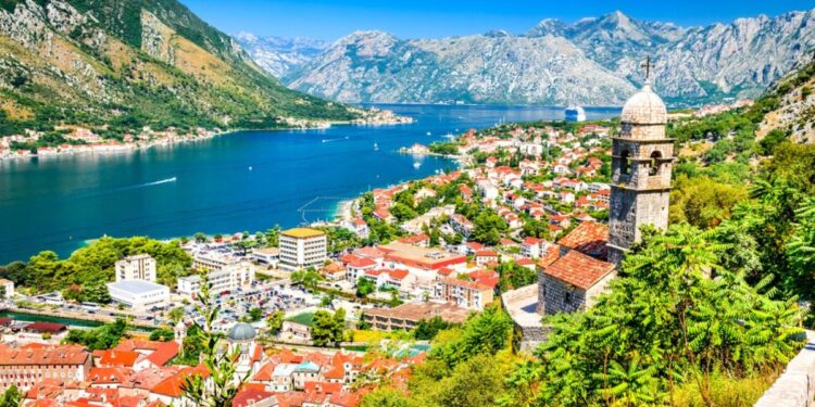 Discover the Perfect Time to Visit Montenegro for an Unforgettable Trip