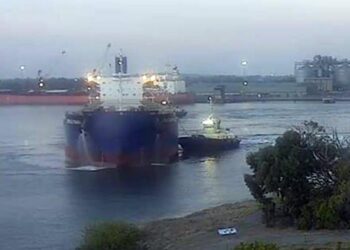 Second Bulk Carrier Runs Aground in Øresund Near Sweden Within a Week
