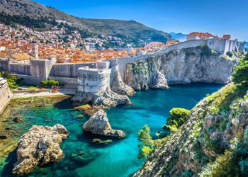 Croatia Champions Bosnia’s Bid for EU Membership, Says PM Plenković