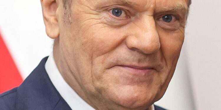 Tusk Secures Strong Vote of Confidence in Polish Parliament – Live Updates