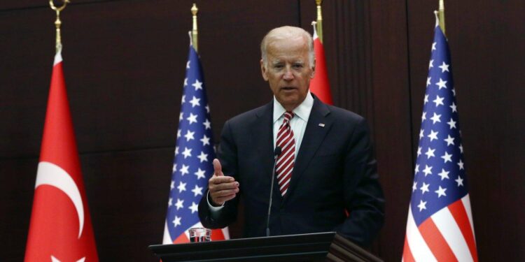 US Supports Greece-Turkey Talks but Shows Clear Preference for Turkey
