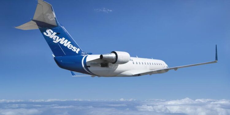 SkyWest and Lithuania Boost Embraer’s Success at Paris Airshow