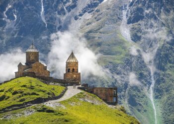 Armenia Faces Growing Pressure Amid Escalating Iran-Israel Conflict Disrupting Regional Stability