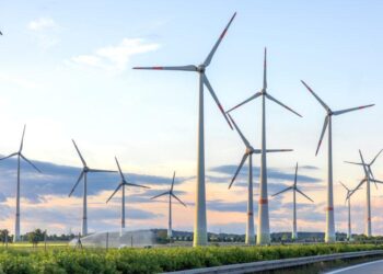 Moldova’s First Green Tender Secures €190 Million to Power 165 MW Wind and Solar Project