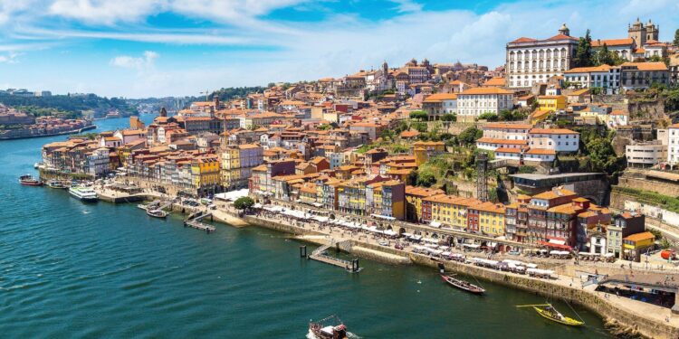 Portugal Confident It Will Hit Defense Spending Target by 2025