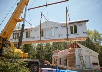 Latvian Factory-Built Homes Revolutionize Polish Real Estate with Speed and Reliability