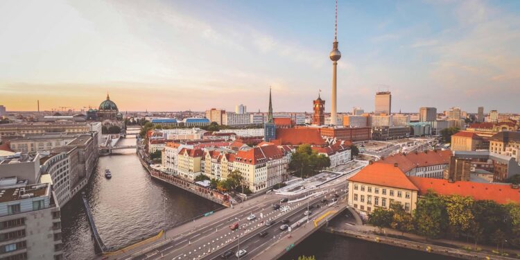 Germany’s Social Democrats on the Brink of Internal Revolt Over Russia Policy