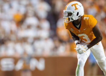 Tennessee Football Unveils Striking Smokey Grey Uniform to Honor Military Service in 2025 Season
