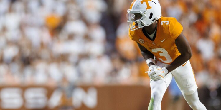 Tennessee Football Unveils Striking Smokey Grey Uniform to Honor Military Service in 2025 Season