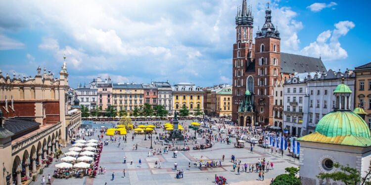Head of Poland’s Catholic News Agency Resigns in Bold Protest Against Bishops’ “Totalitarian” Takeover