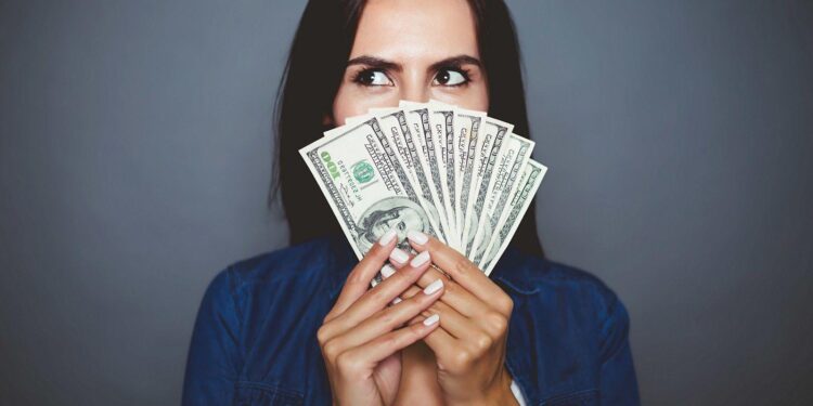 Why Cash Still Rules for Many Latvians