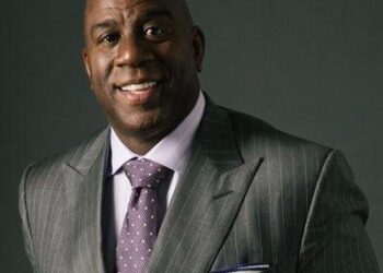 Basketball Legend Magic Johnson’s Heartwarming Family Moments During Sunny Monaco Vacation