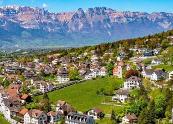 US Pressure Prompts Liechtenstein to Tighten Controls on Russia-Linked Trusts