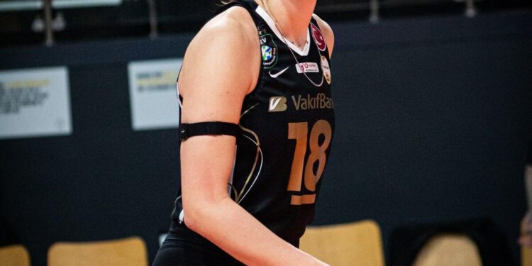 Turkey Dominates Netherlands to Secure Spot in Volleyball Finals