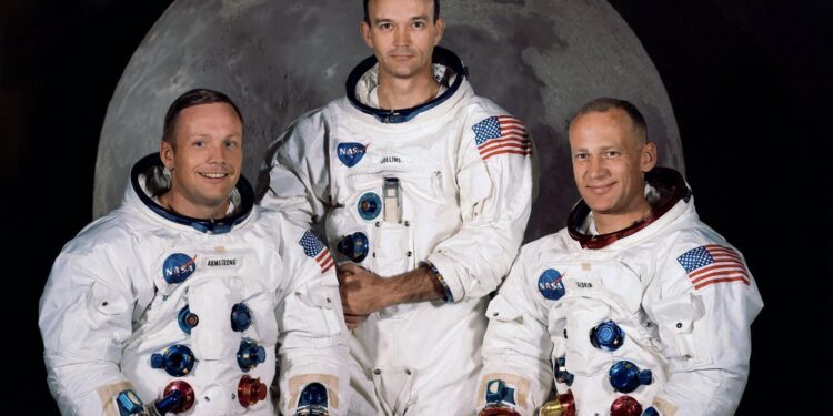International Crew from US, India, Poland, and Hungary Safely Returns to Earth Aboard SpaceX Capsule
