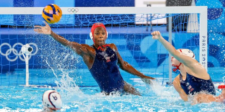 Greece Upsets Australia as U.S. Cruises into Women’s Water Polo World Championship Semifinals