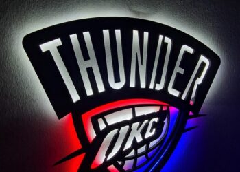 OKC Thunder jersey history No. 34 – Tyler Davis (2018-19) – OKC Thunder Wire