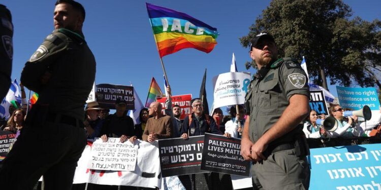Two Israelis questioned after attending Belgium’s Tomorrowland festival – BBC