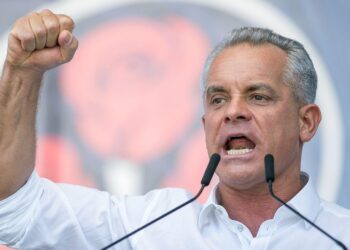 Detained magnate Plahotniuc willing to be extradited to Moldova, lawyer says – Reuters