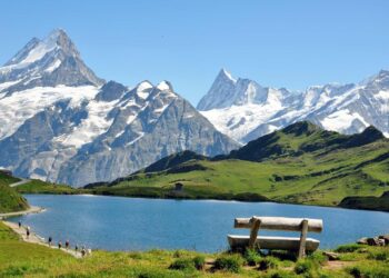 Switzerland Adopts Additional EU Sanctions Against Russia – Bloomberg.com